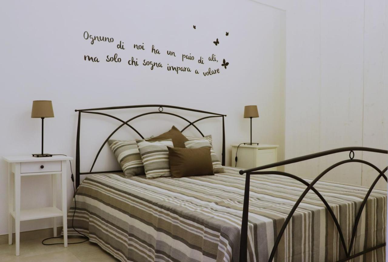 A Casuccia Apartment โมโนโปลี ภายนอก รูปภาพ